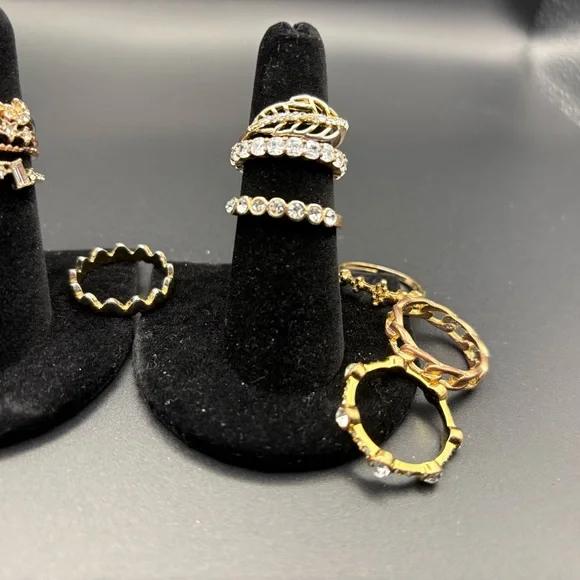 Rings - Picture 5 of 10